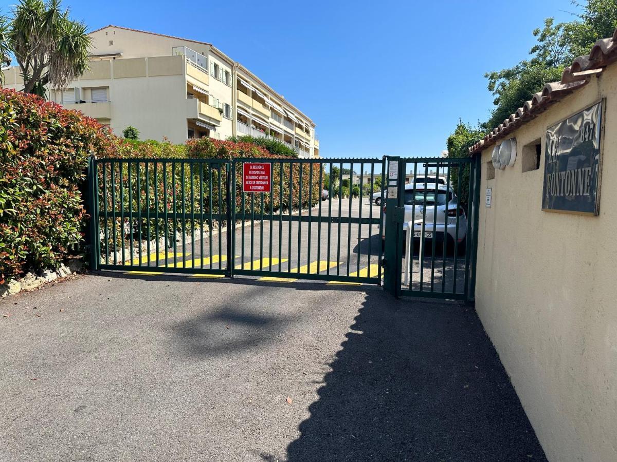 Studio Calme Dernier Etage Antibes Exterior photo